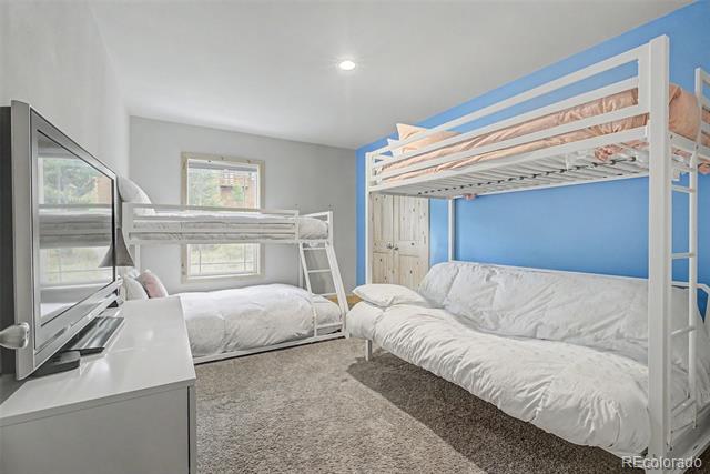 635 Wapiti Drive Unit: B