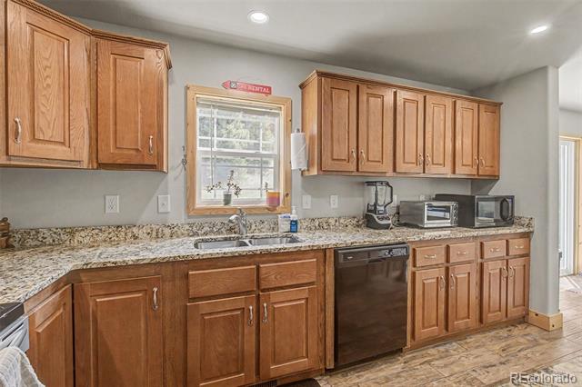 635 Wapiti Drive Unit: B