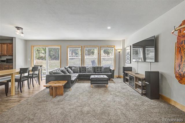 635 Wapiti Drive Unit: B