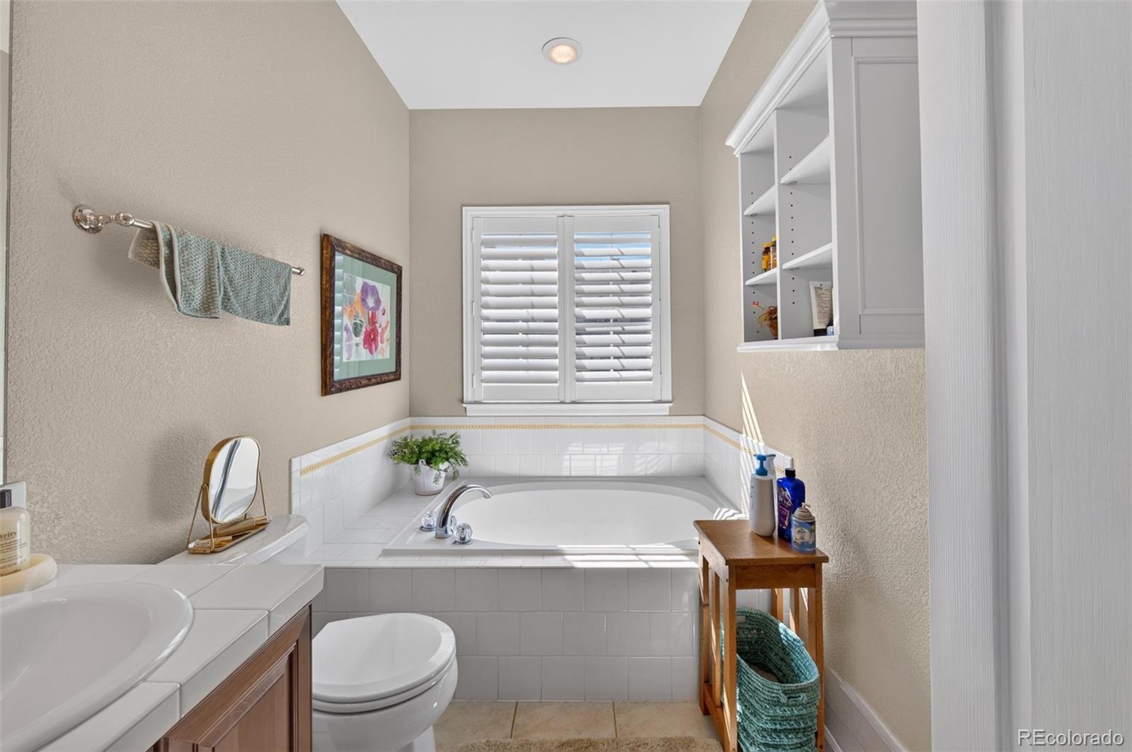 800 Bristle Pine Circle Unit: A