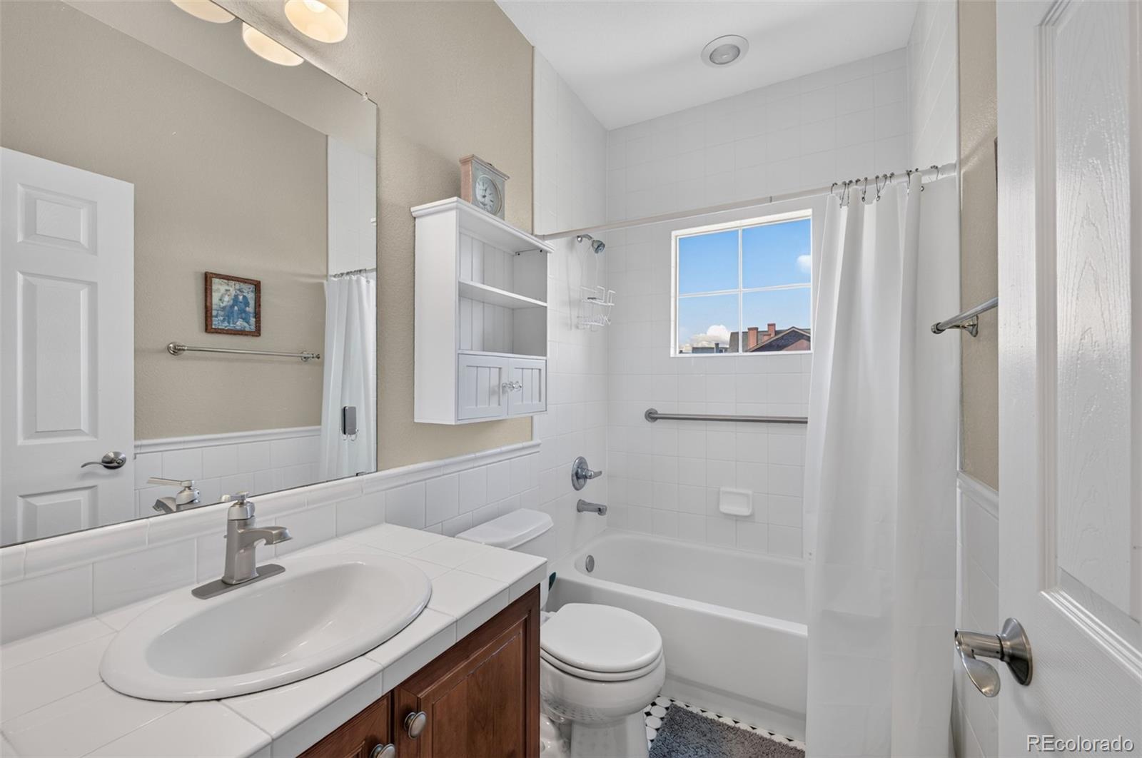 800 Bristle Pine Circle Unit: A
