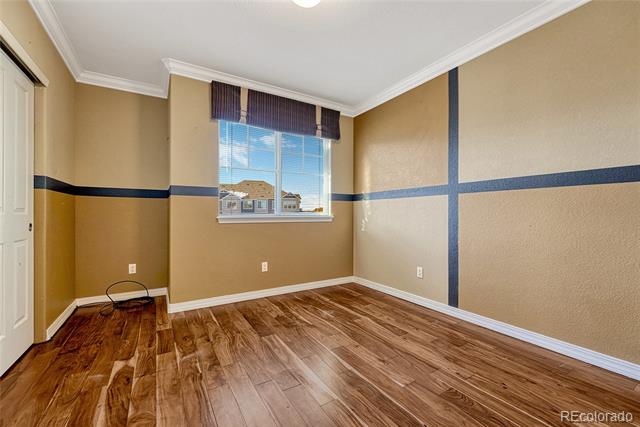 5772 S Addison Way Unit: 30E