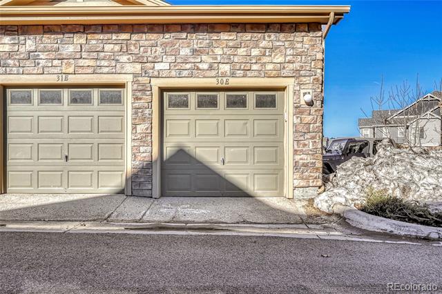 5772 S Addison Way Unit: 30E