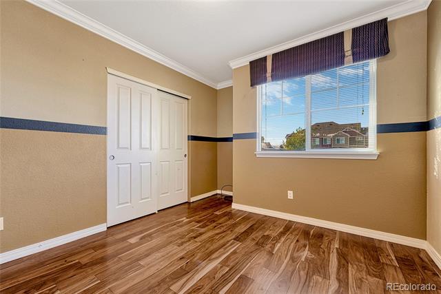 5772 S Addison Way Unit: 30E