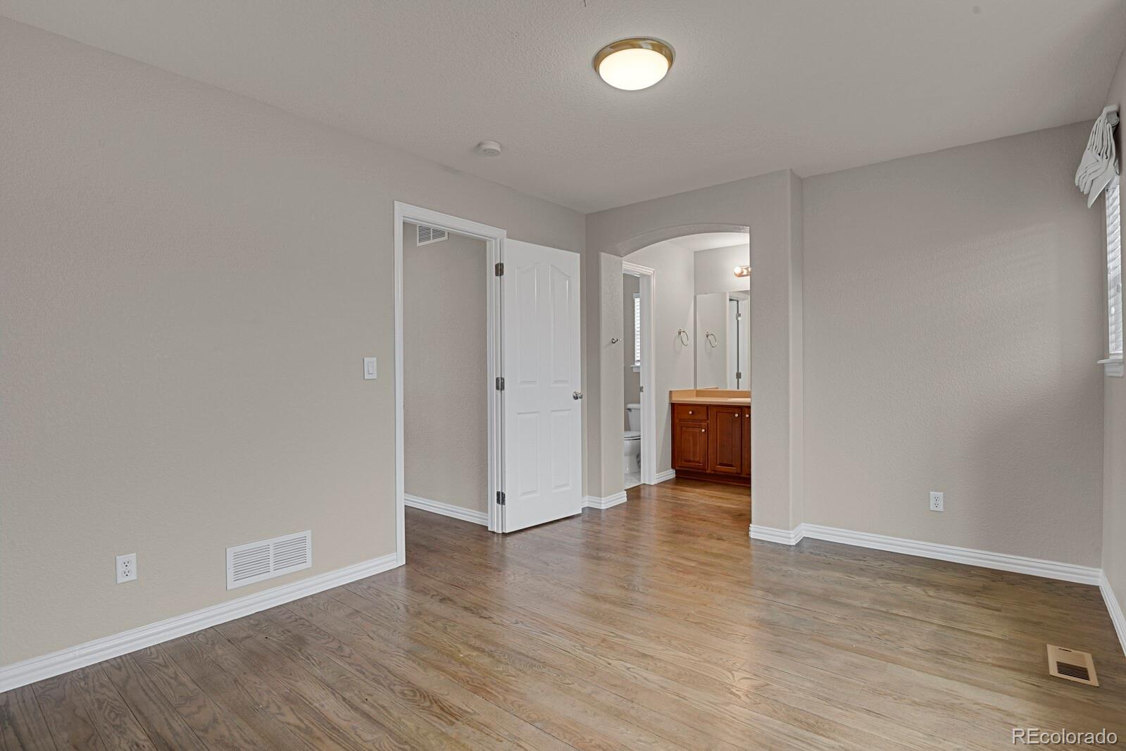 3405 Darlington Circle