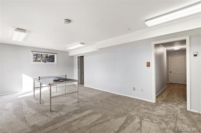 231 S Forty Road