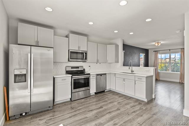 8077 Fallgold CT