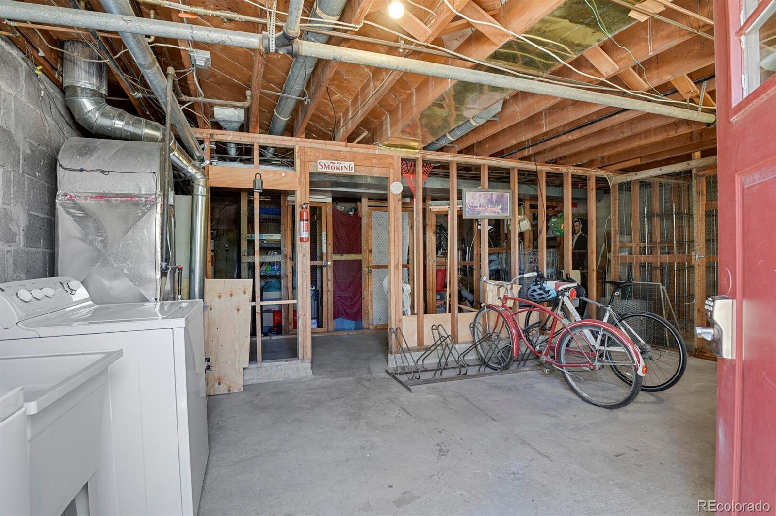 3290 W Fairview Place