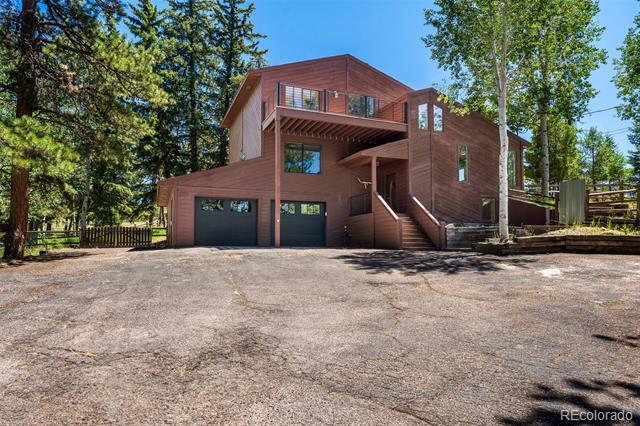 225 Sunnywood Lane