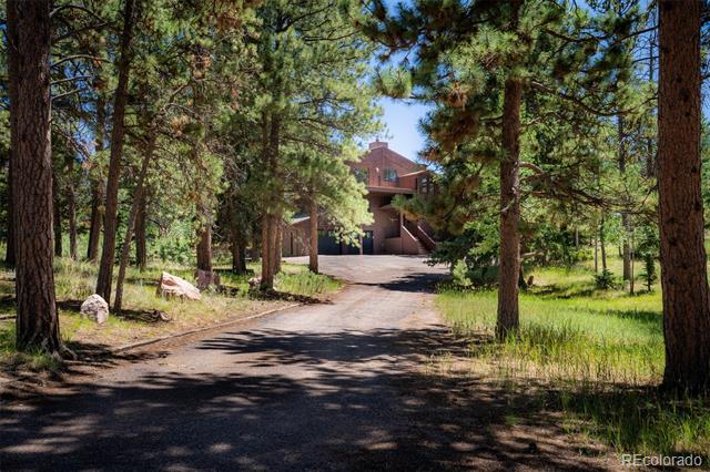 225 Sunnywood Lane