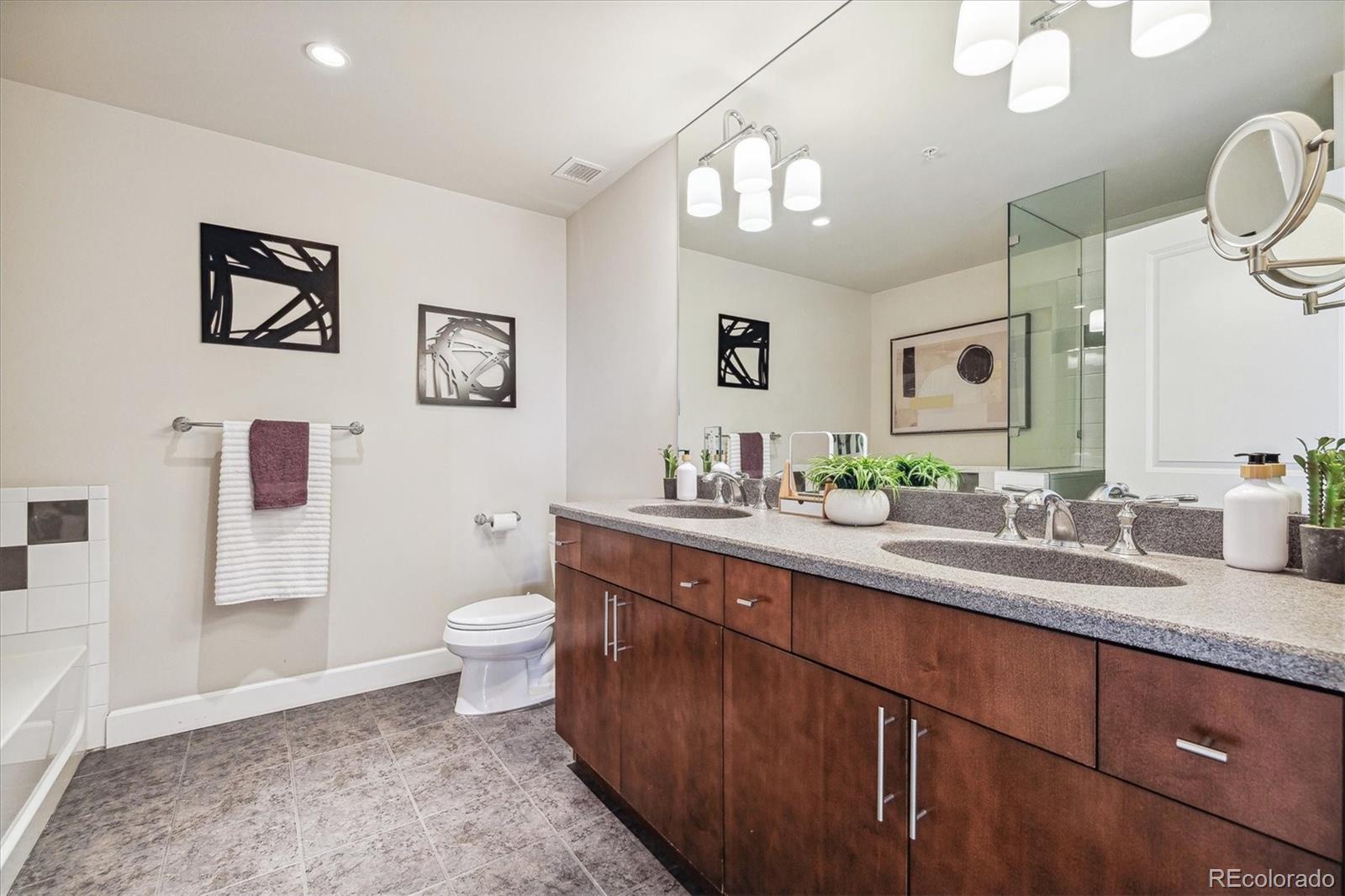 2990 E 17th Avenue Unit: 1905