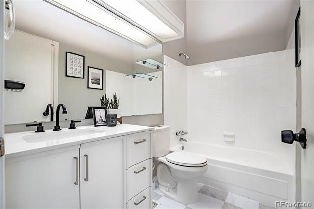 1181 S Zeno Way Unit: C