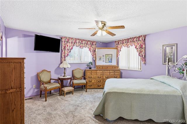 4392 E 115th Avenue