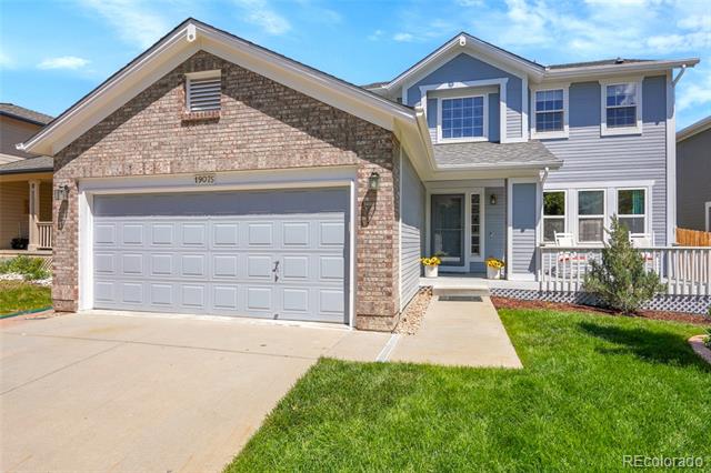 19075 E Grand Circle