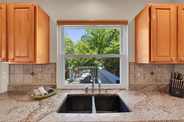 19075 E Grand Circle