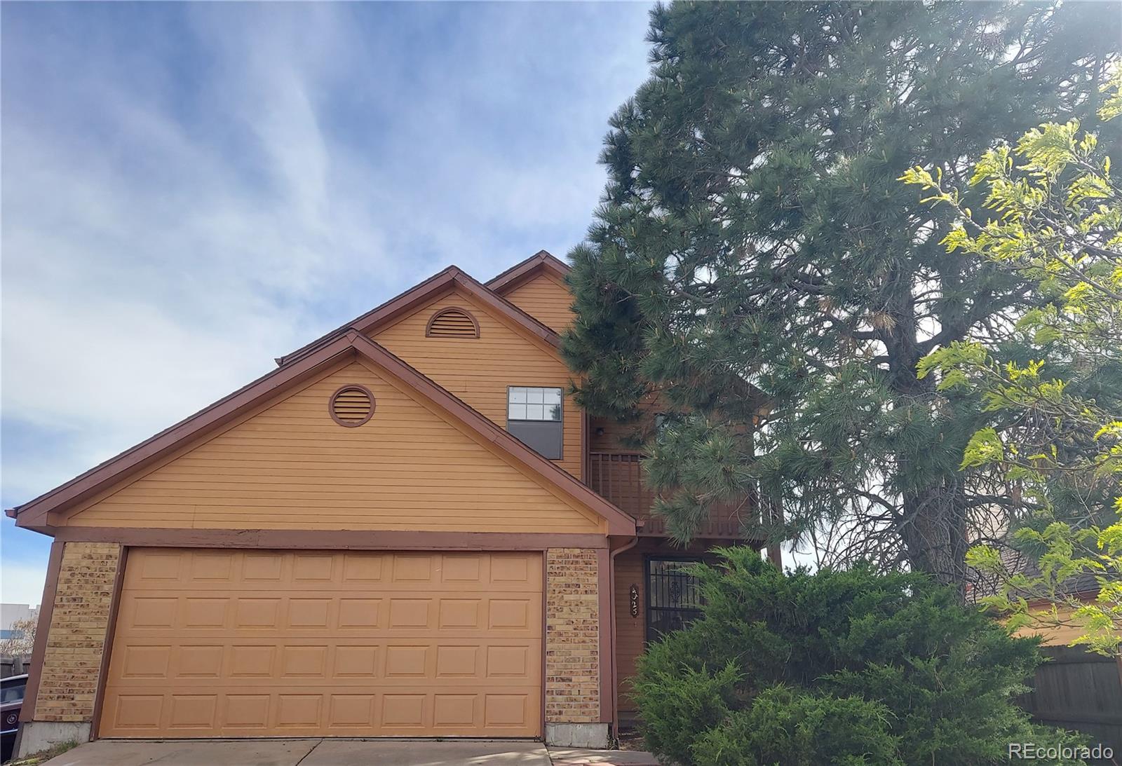 4325 Davenport Way