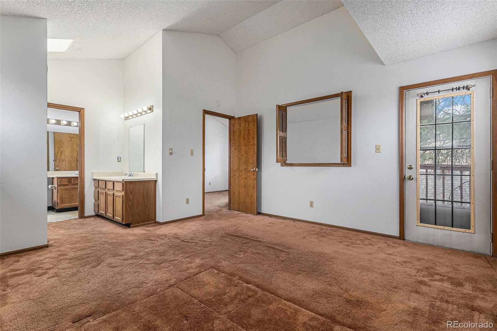 4325 Davenport Way