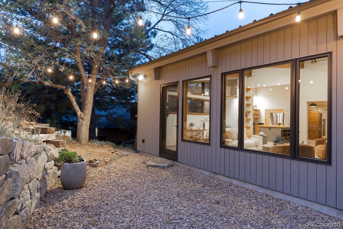 15050 Foothill Road