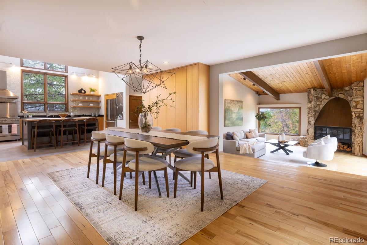 15050 Foothill Road