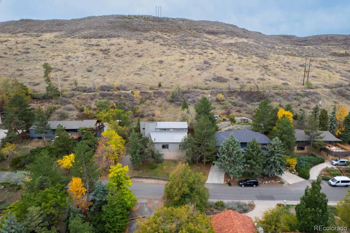 15050 Foothill Road