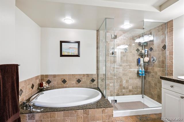 8100 E Union Avenue Unit: 1408