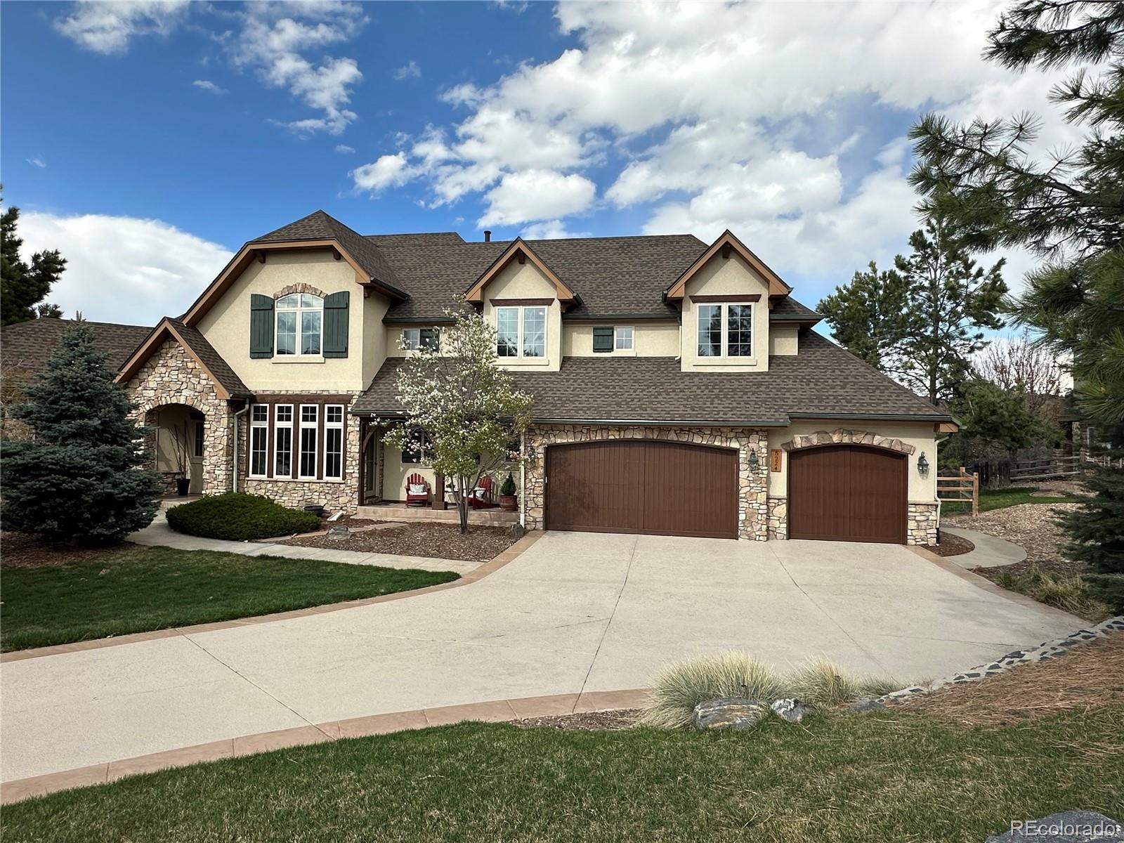 5224 Shade Tree Lane