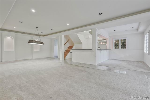 7018 S Netherland Way