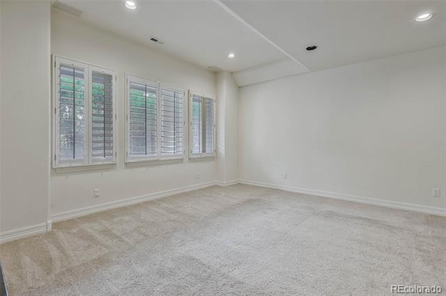 7018 S Netherland Way