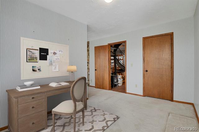 1145 Saddleback Drive