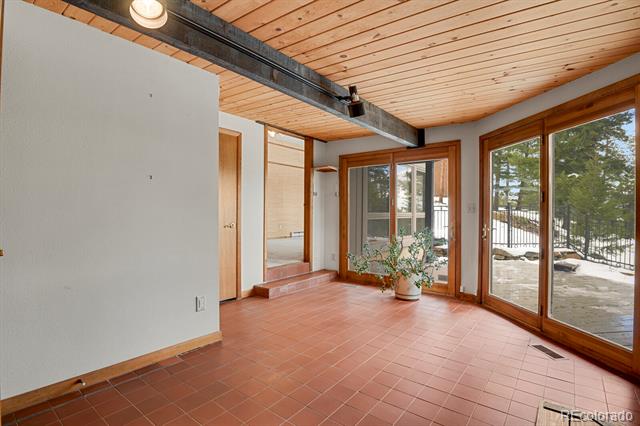 1145 Saddleback Drive