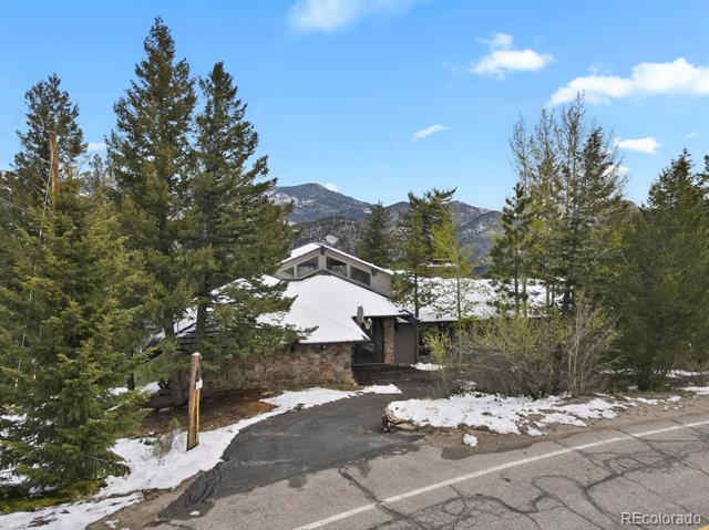 1145 Saddleback Drive