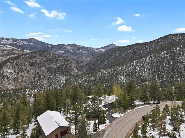 1145 Saddleback Drive