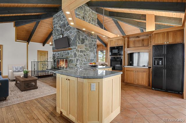 1145 Saddleback Drive