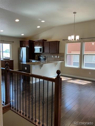 8127 Mockorange Heights