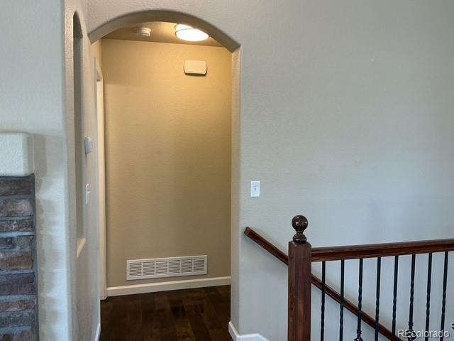 8127 Mockorange Heights