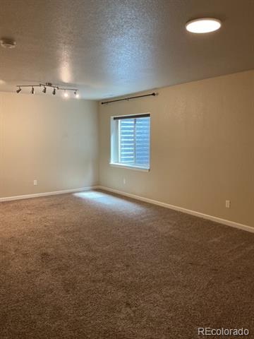 8127 Mockorange Heights
