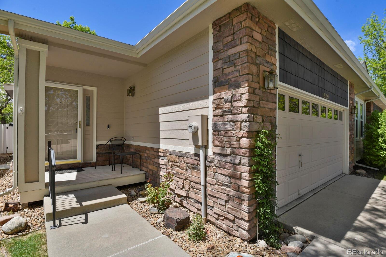 1209 Jodel Lane