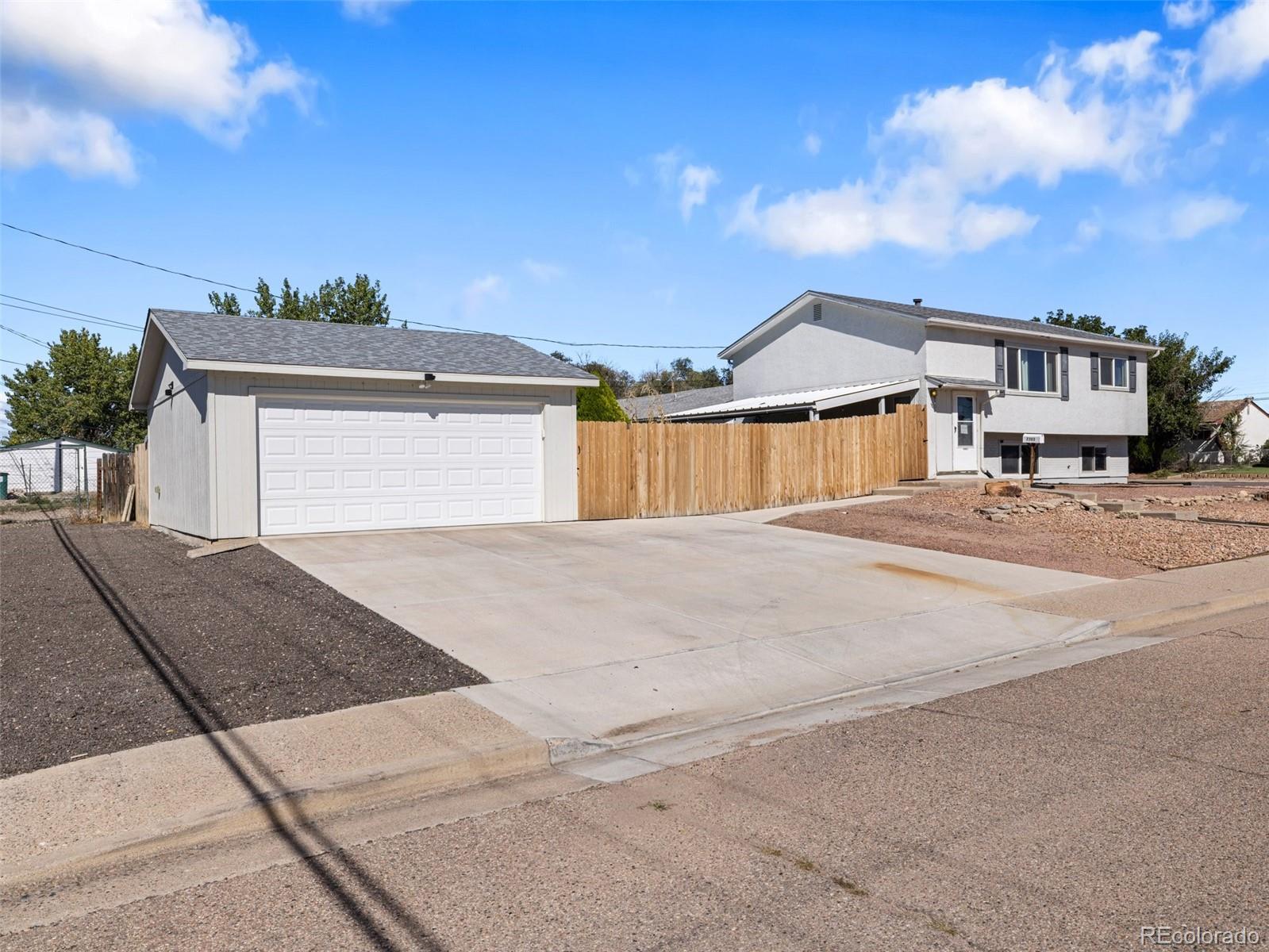 2303 Cheyenne Avenue