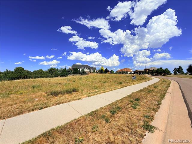2532 Eastview Drive