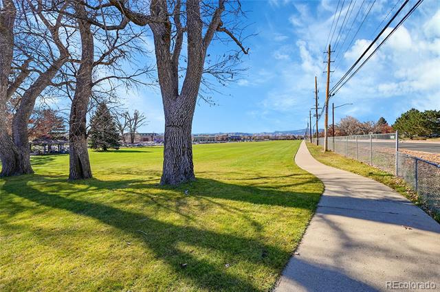 6338 Oak Court Unit: 3