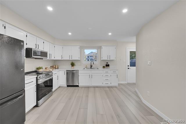 6338 Oak Court Unit: 3