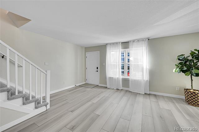 6338 Oak Court Unit: 3
