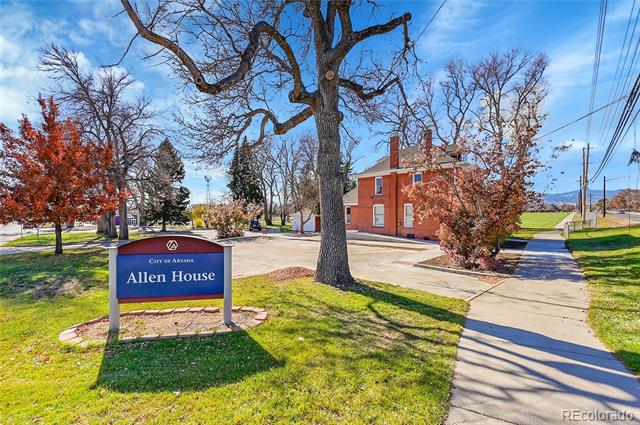 6338 Oak Court Unit: 3