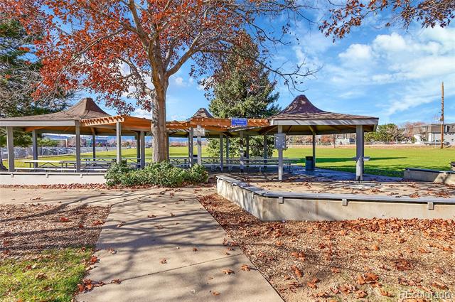 6338 Oak Court Unit: 3