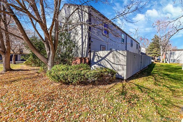 6338 Oak Court Unit: 3