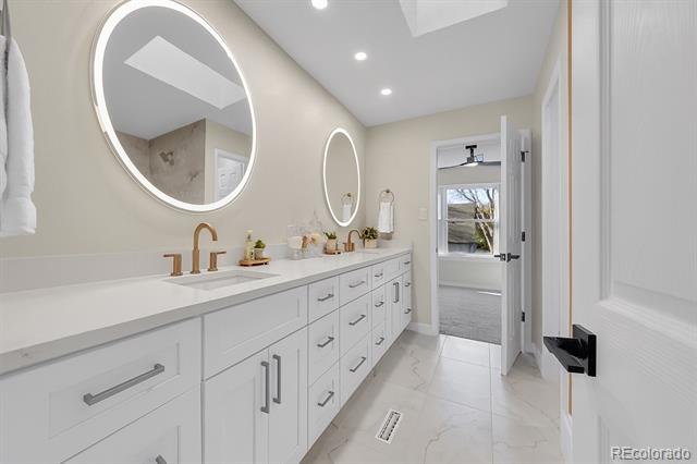 6338 Oak Court Unit: 3