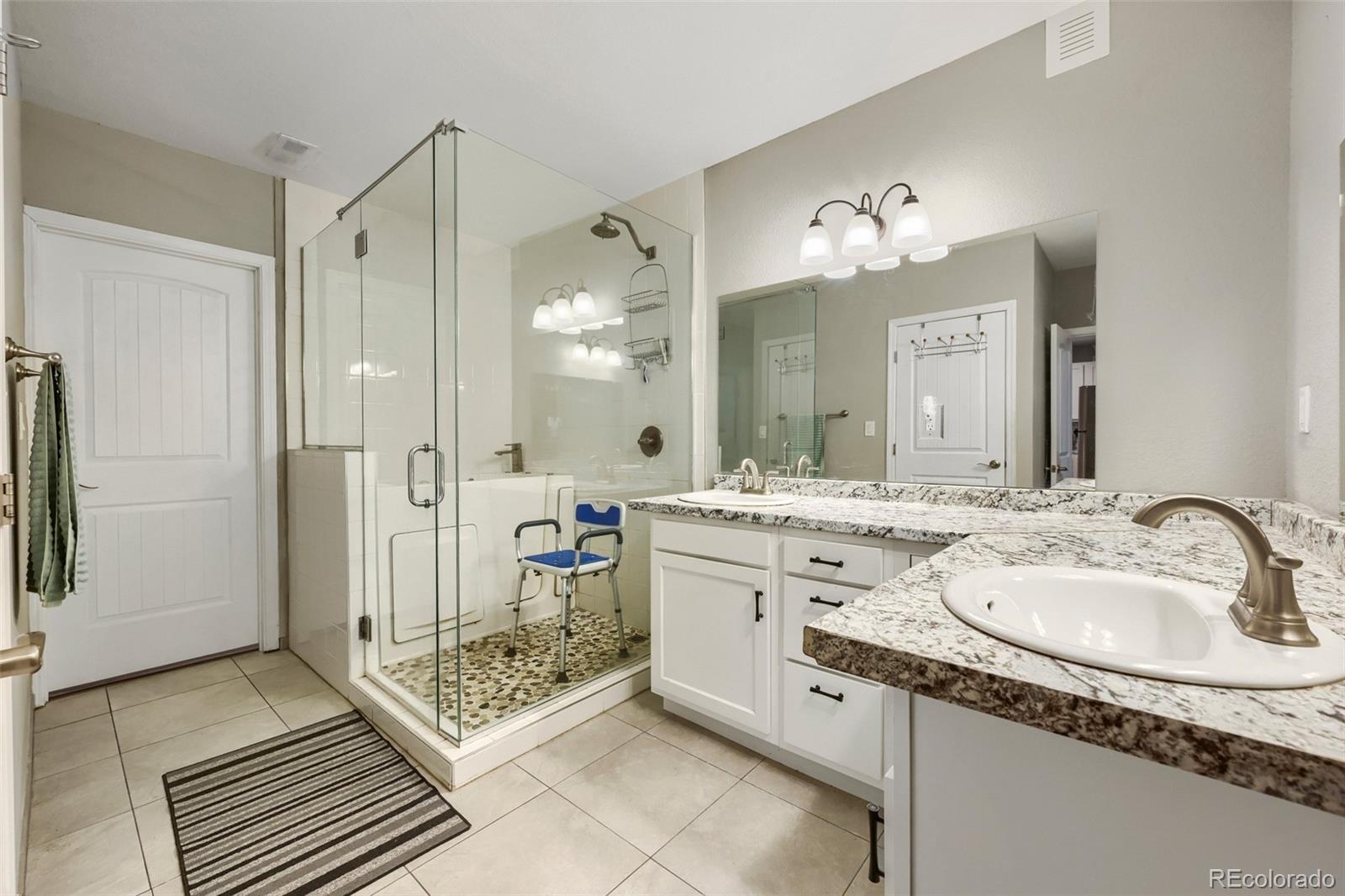 18471 W 93rd Place