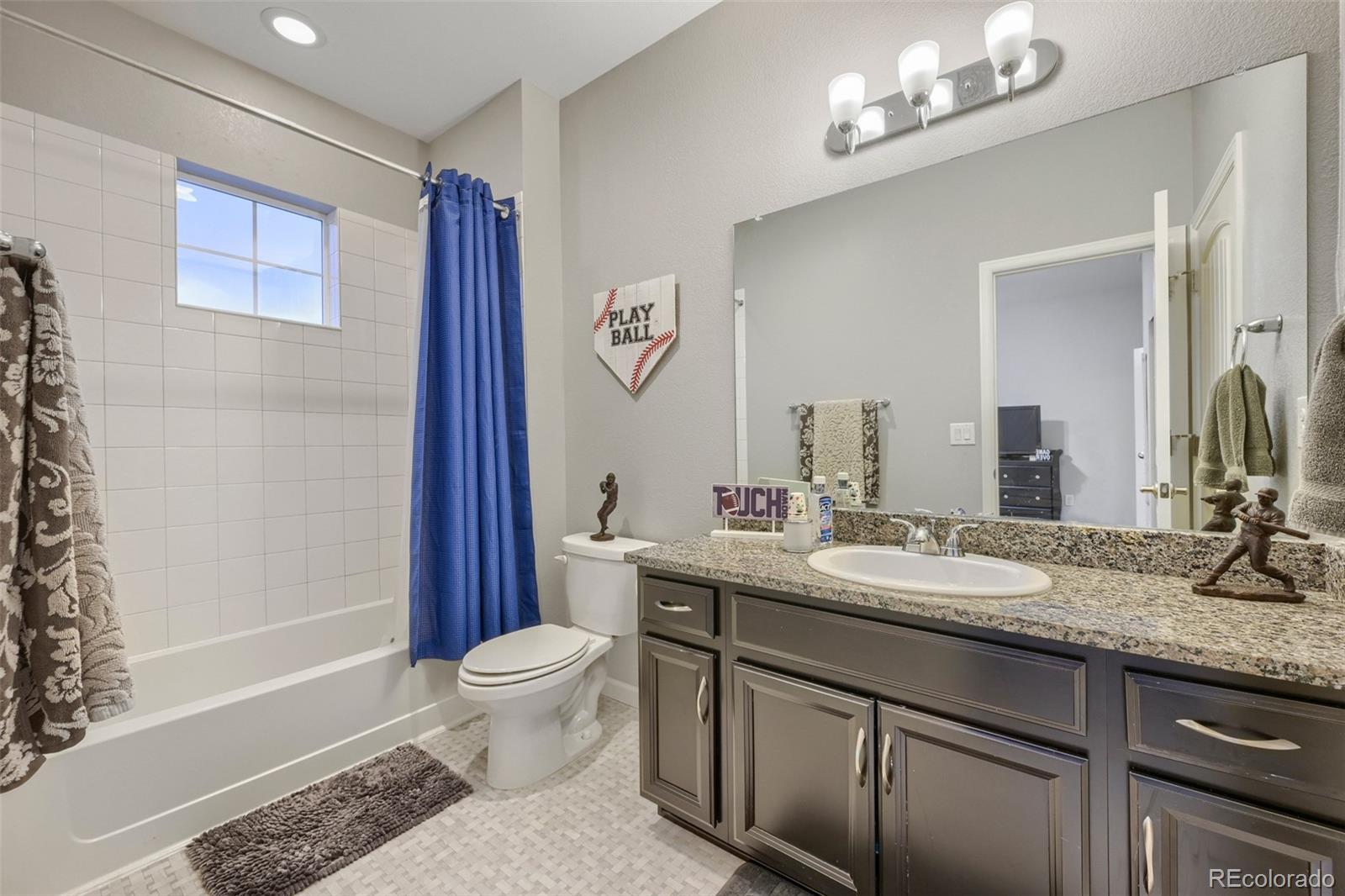 18471 W 93rd Place