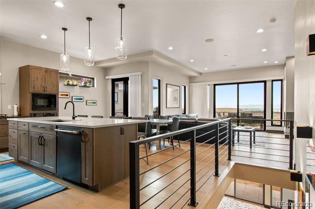 363 W Ridges Boulevard