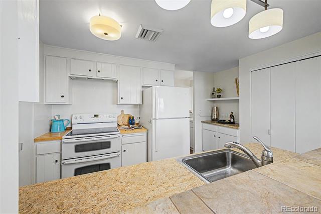 3131 E Alameda Avenue Unit: 601